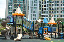 MULTI OUTDOOR PLAYGROUND SYSTEM