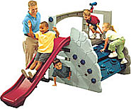 PLASTIC TOYS